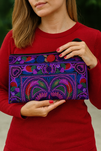 Pochette tailandese in fiore
