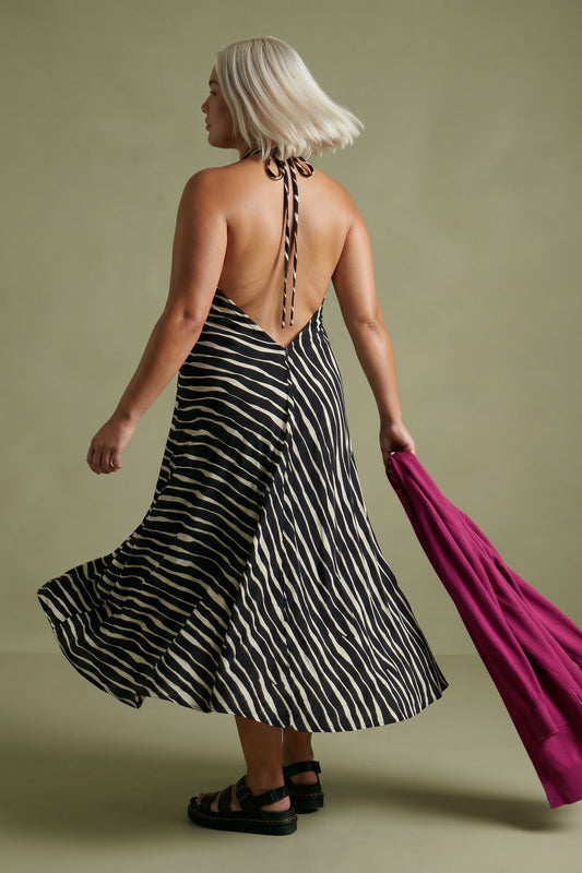 jungle-bloom-halter-dress_1780814582.jpg