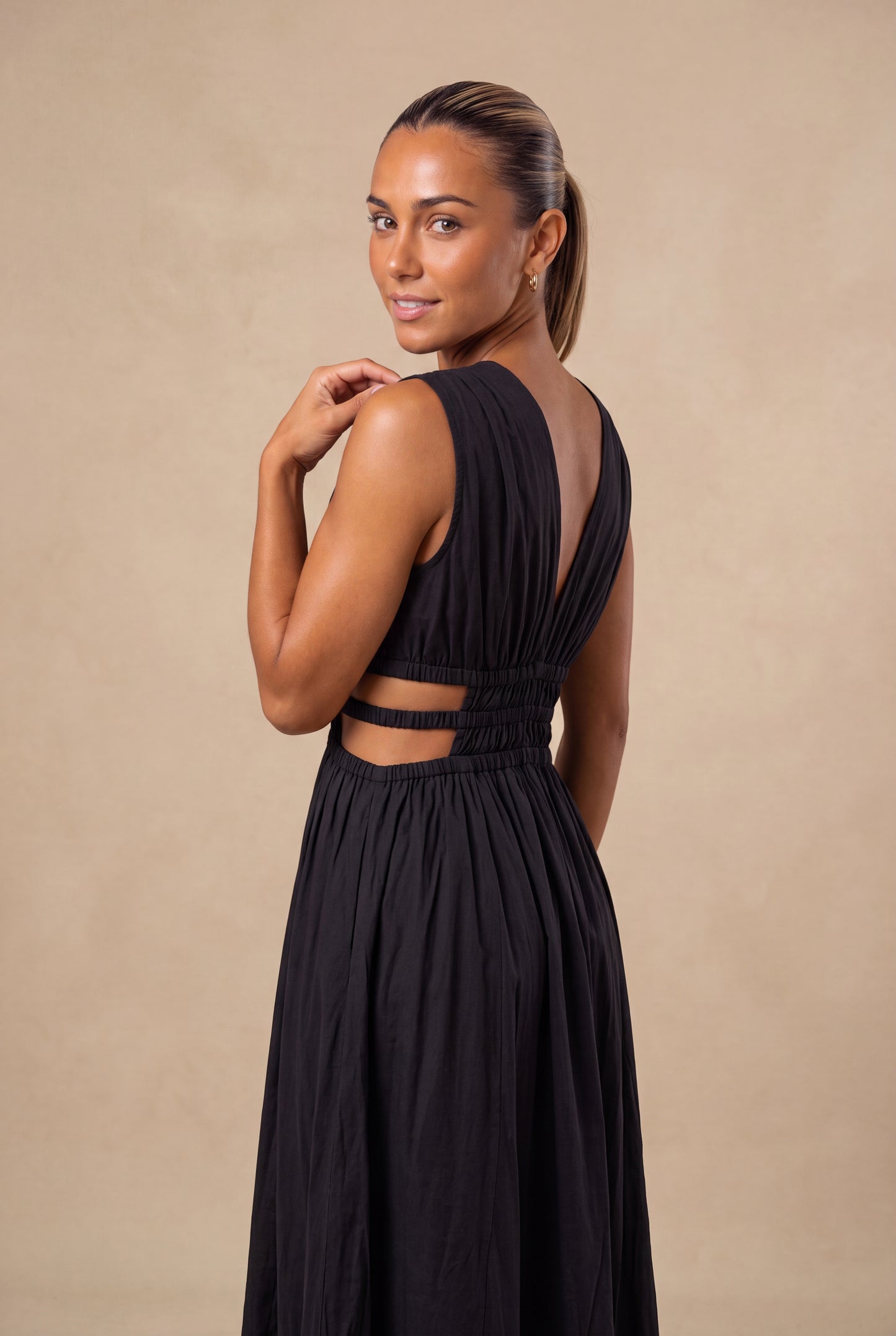 noir-viscose-maxi-dress_1784058802.jpg